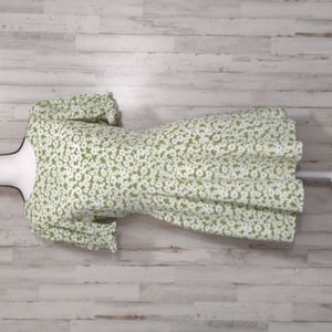 Forever 21 Green & White Floral Mini Dress